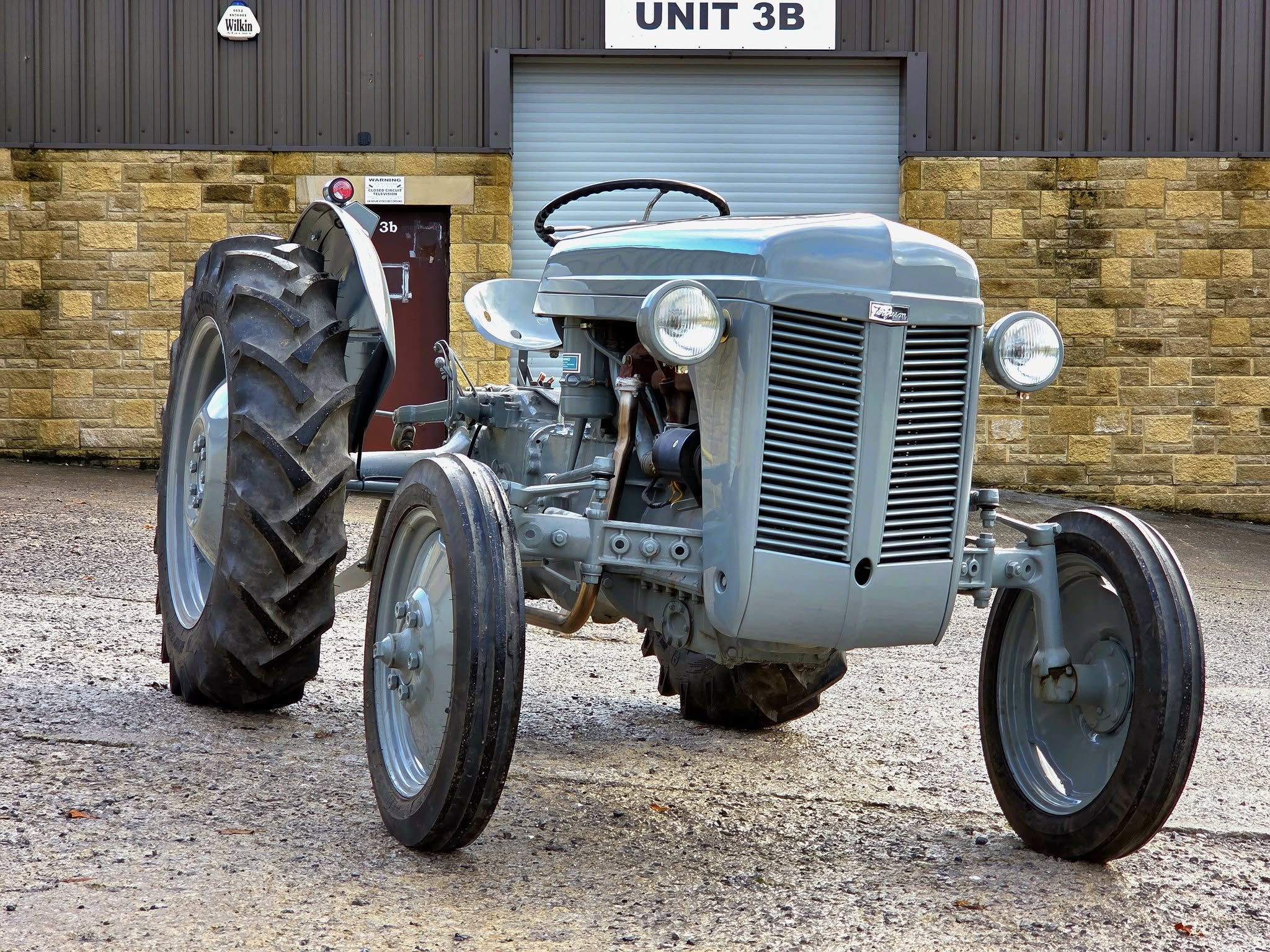 Massey Ferguson Delight